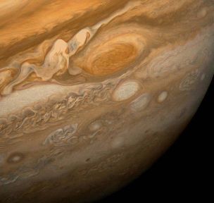 09Red Spot.jpg
