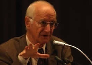 20160707James Hillman.jpg