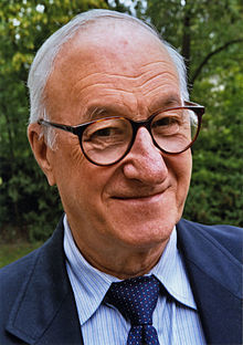 31Albert Bandura.jpg